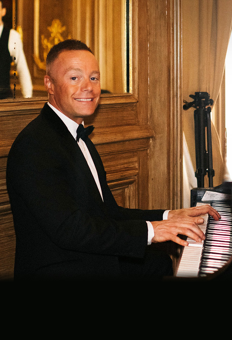 Lee Mathews wedding pianist Worcestershire